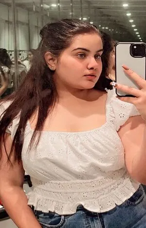 call girls in Chhatarpur 