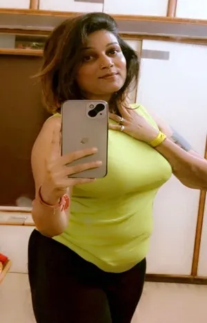 Independent Call Girls in Chhatarpur 