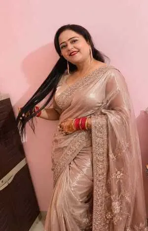 Independent Call Girls in Chhatarpur 