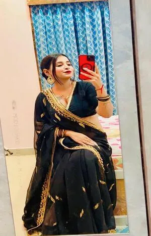 Independent Call Girls in Chhatarpur 